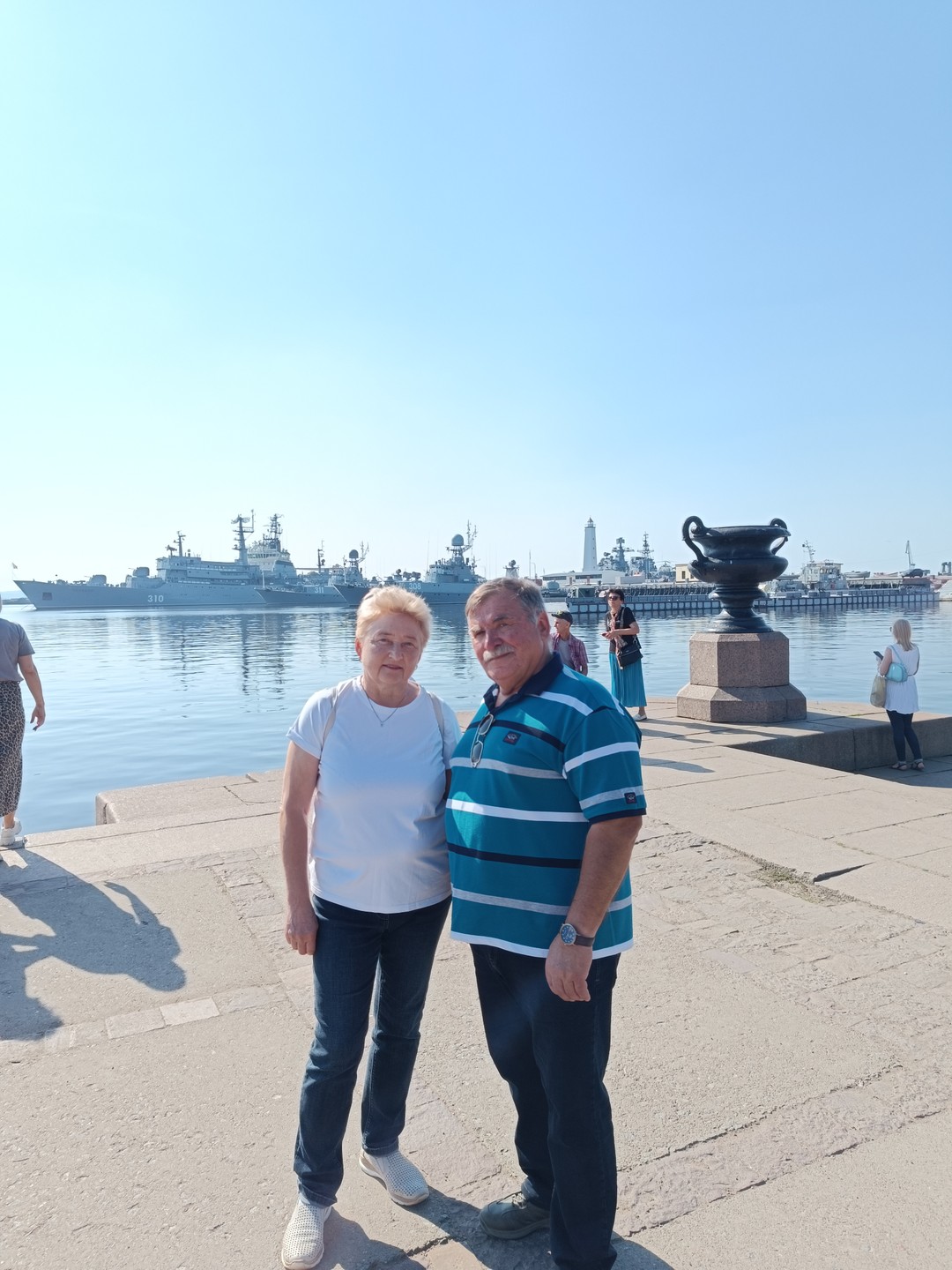 Экскурсия в Кронштадт из Петербурга в небольшой группе (Лилия)