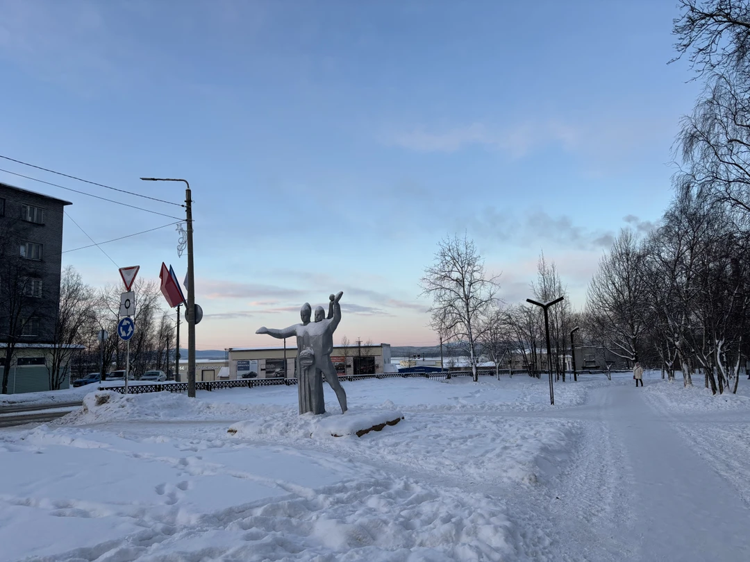 Благодаря Юлии, мы увидели Кандалакшу другими глазами! Не серый промышленный городок, как представляли, а живущий в