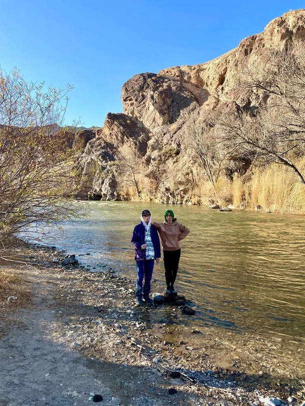 В первую очередь хотелось бы отметить мышечную память водителя, потому что мы ехали через безумно плотный