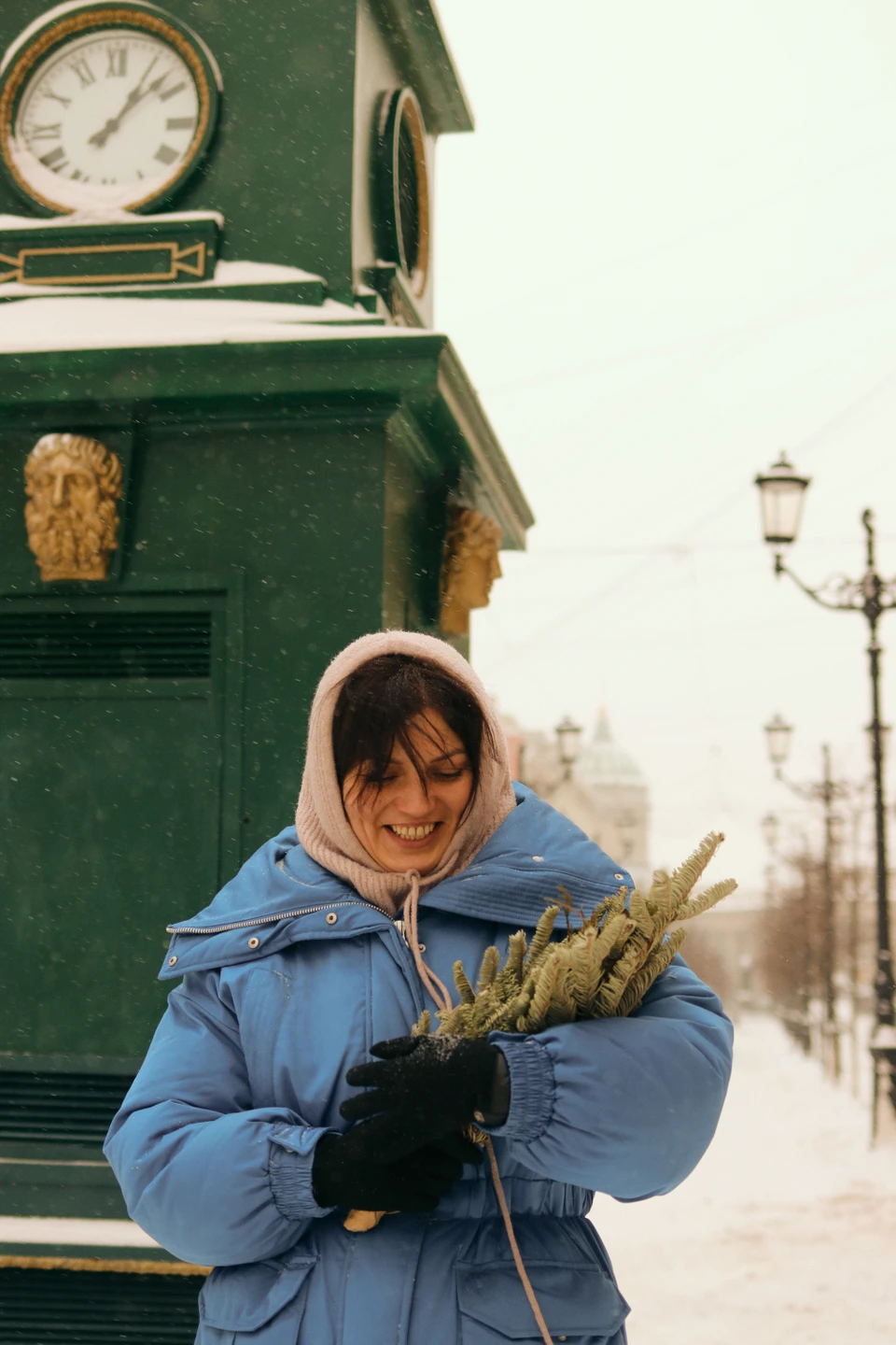Очень понравилась фотопрогулка! Конечно было бы более актуально посетить её до Нового года, чтобы на 100%