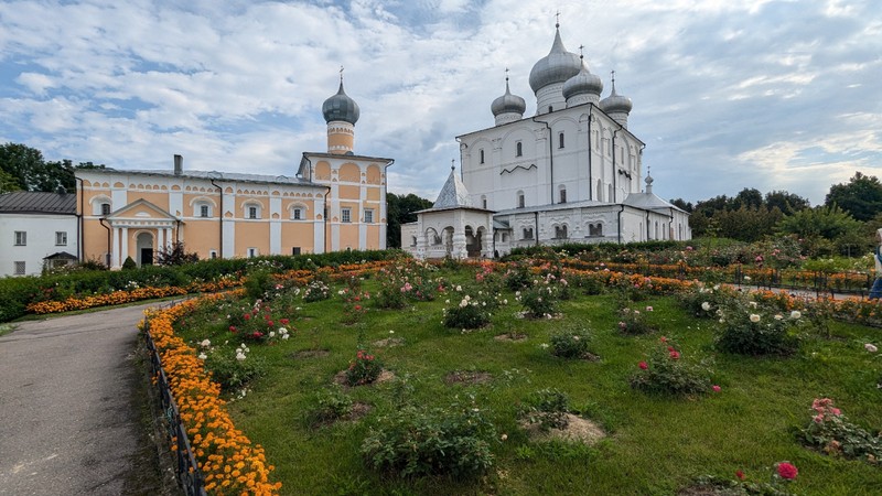 Из Петербурга - в Великий Новгород