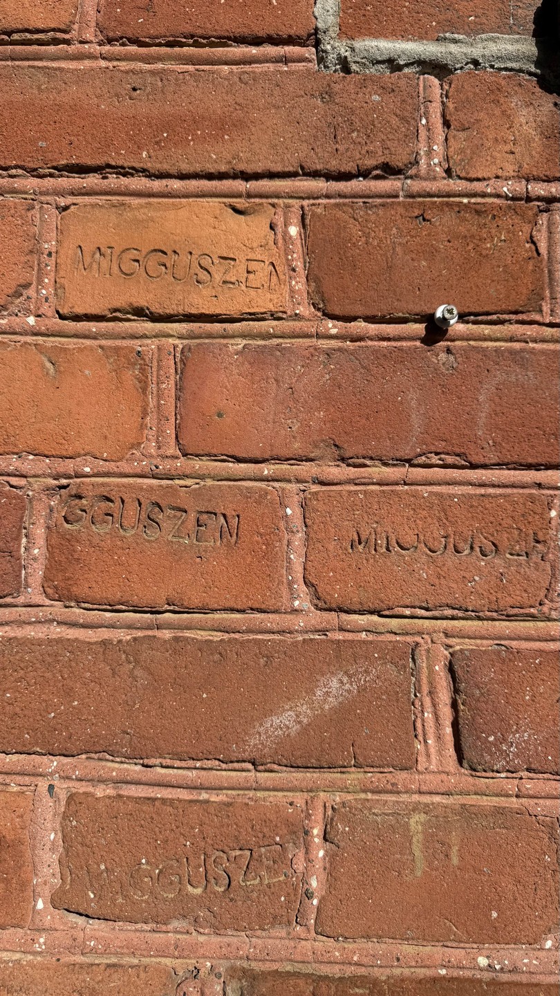 Человек, который ценит исторический аспект, несомненно найдет шарм в данном маршруте, сможет насладиться эпохой рыцарства