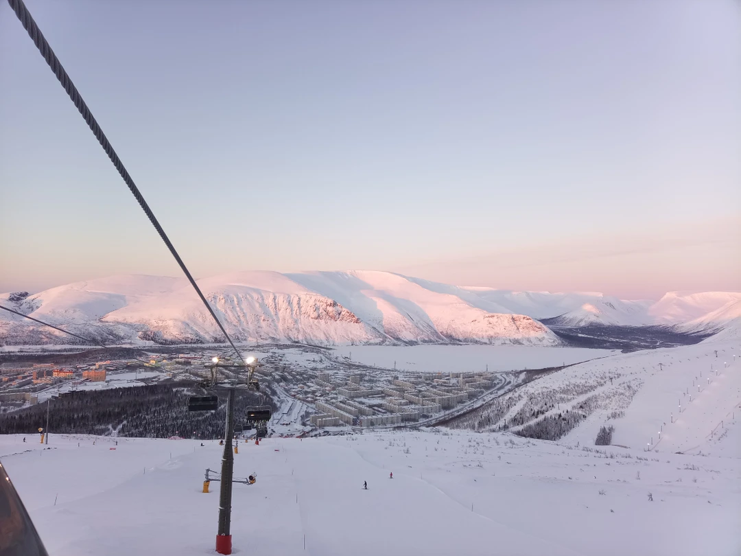 большое спасибо Андрею за насыщенный день, мы отлично провели время. выехали рано утром, чтобы приехать в