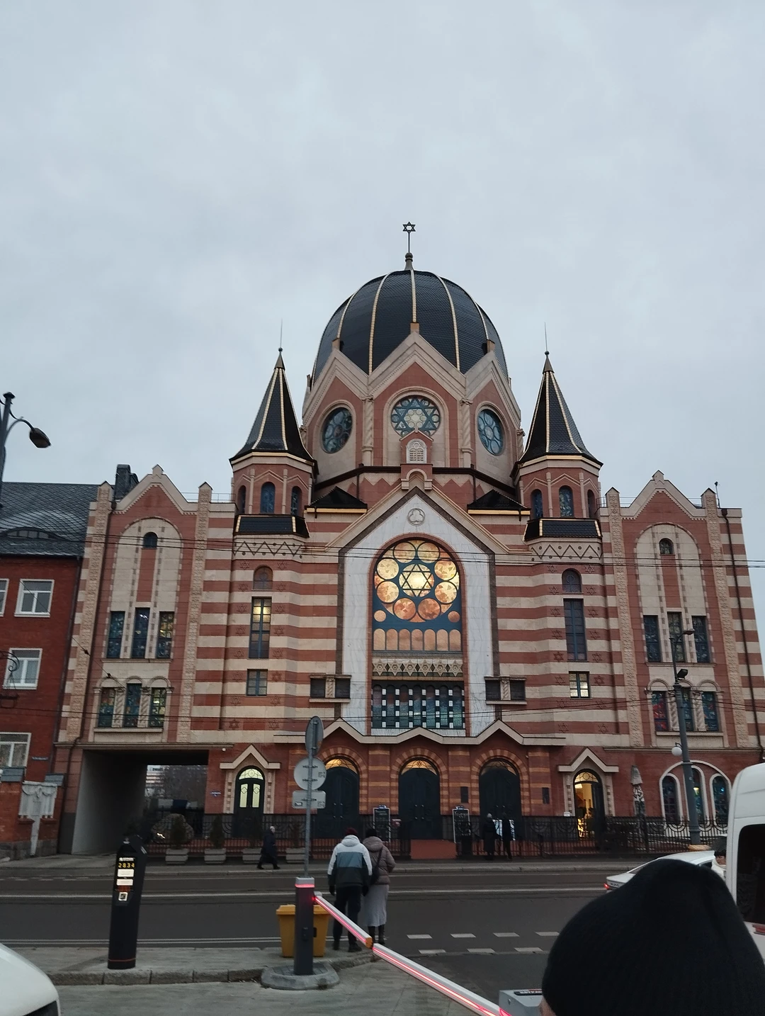 Очень хорошая экскурсия, для тех кто впервые посетил Калининград. Все основные достопримечательности освещаются экскурсоводом. После первой