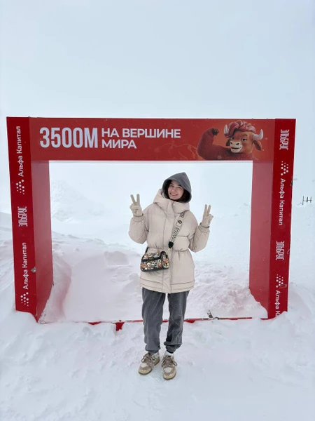 Хочу поделиться впечатлениями от зимнего маршрута данной экскурсии. Путешествие началось с поездки в ущелье Адыр‑су. Уже