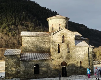 Архыз: горы, история и панорамы