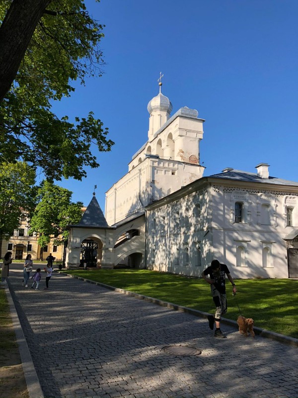 Окрестности Великого Новгорода: Юрьев монастырь и музей «Витославлицы»