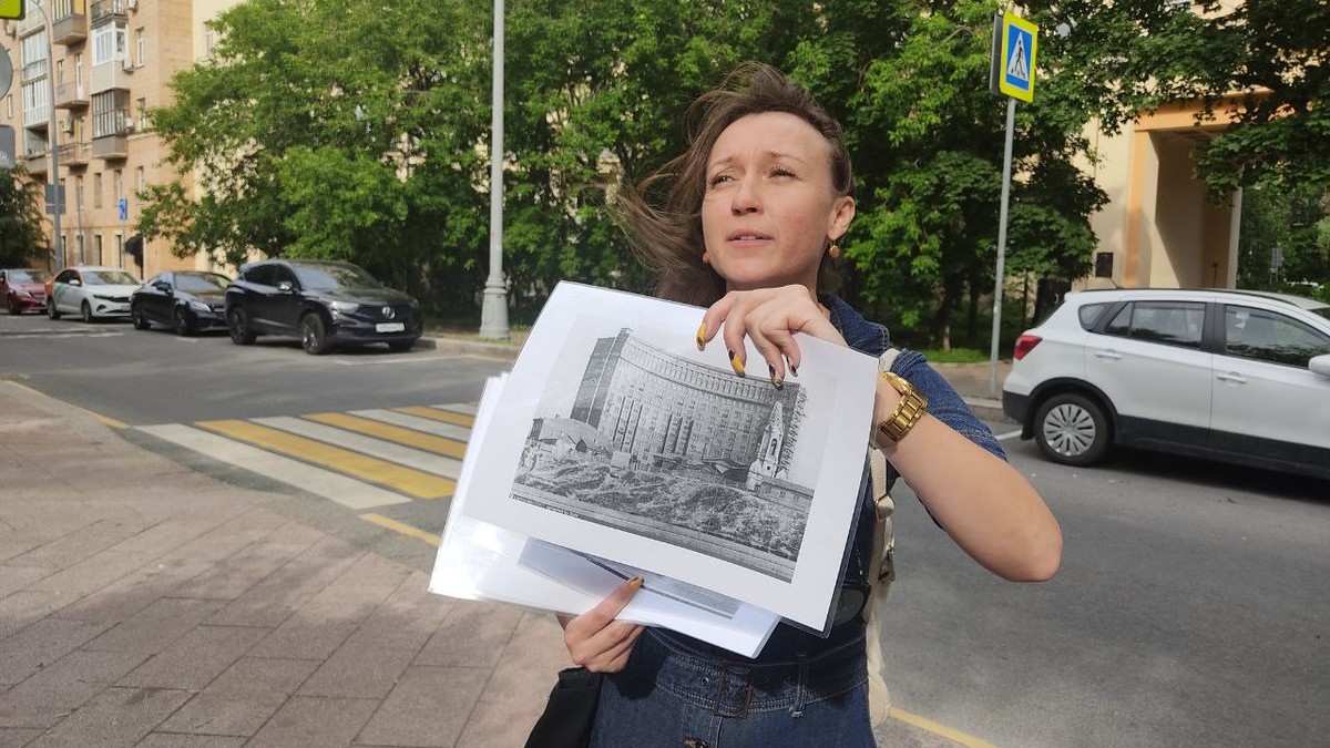 Авторская экскурсия по окрестностям Плющихи (2/10)