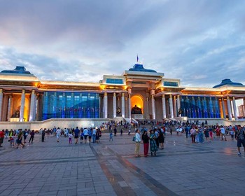 Встреча, размещение в отеле, свободное время