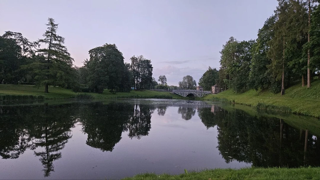 Экскурсия "Вечерняя Гатчина: мистика, замки, легенды…" превзошла ожидания! Это был не просто рассказ гида, а прекрасно