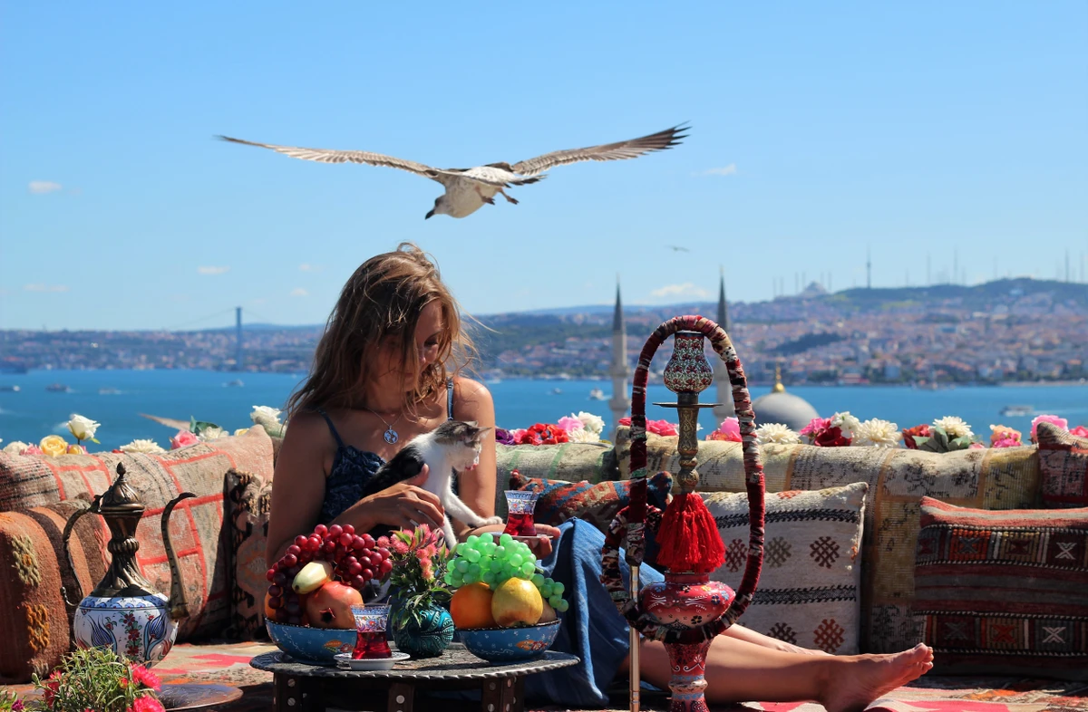 Крыша, чайки и Босфор! Фотосессия в османском стиле (6/7)