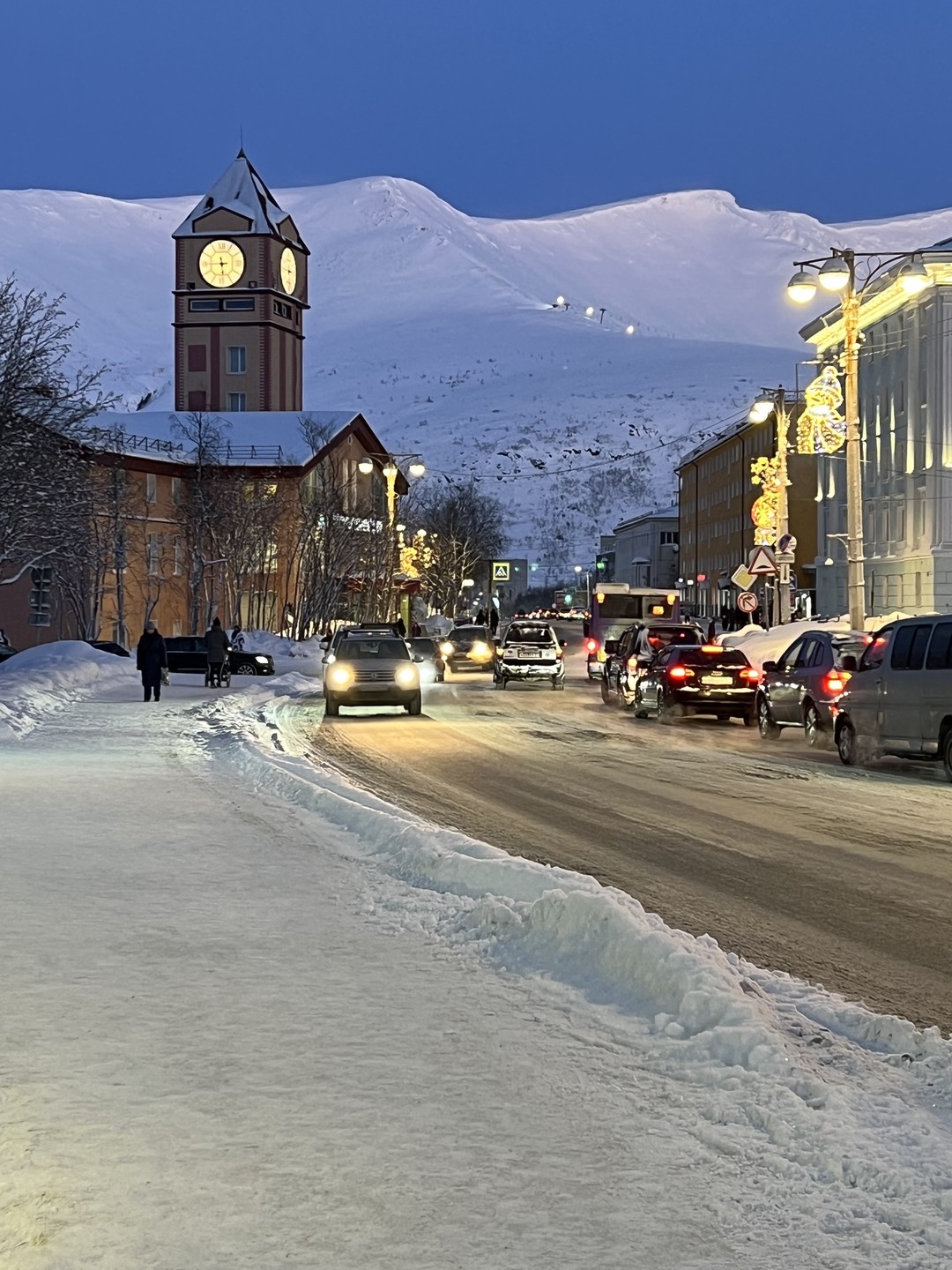 Экскурсию проводил гид Максим, все прошло отлично, учел все наши пожелания