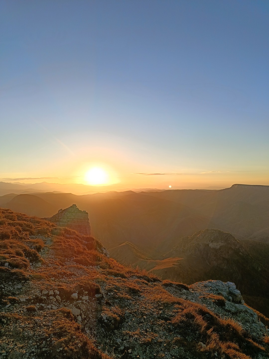 Были на экскурсии Плато Бермамыт 04.10.2025. Благодарим за прекрасную поездку! Нам повезло с погодой. Особая благодарность