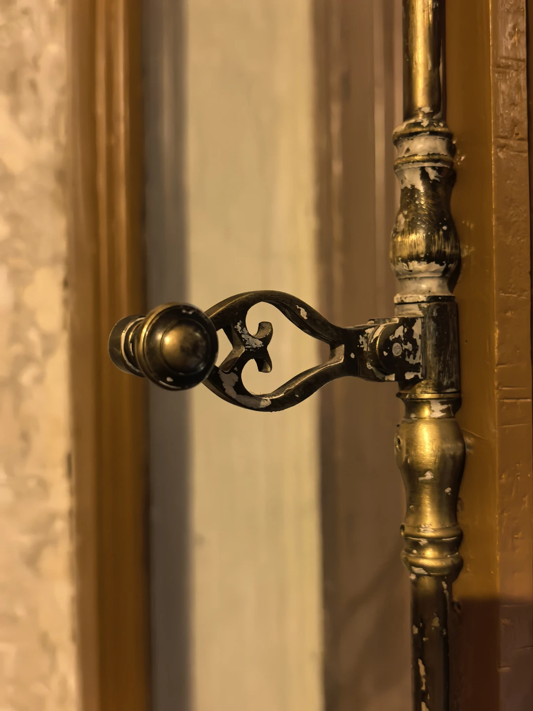 Огромная благодарность за экскурсию замечательному рассказчику Михаилу!