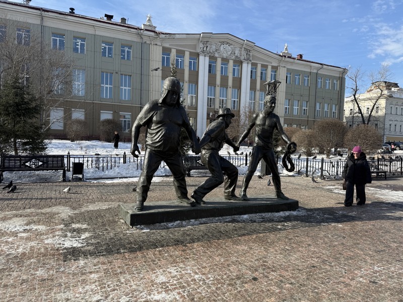 Было безумно интересно, всем поколениям нашей семьи, о истории Города Иркутск. Очень рекомендую, 3 часа пролетели, как одно мгновение