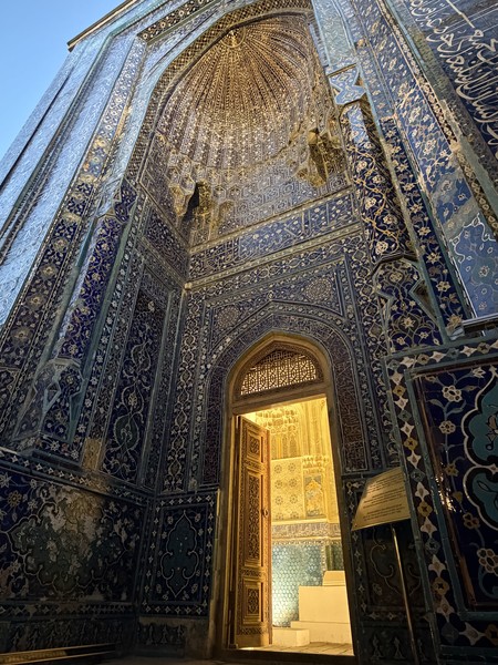 Спасибо большое Фарзоду за потрясающий день! Нам было очень интересно и приятно в вашей компании, обязательно еще вернемся