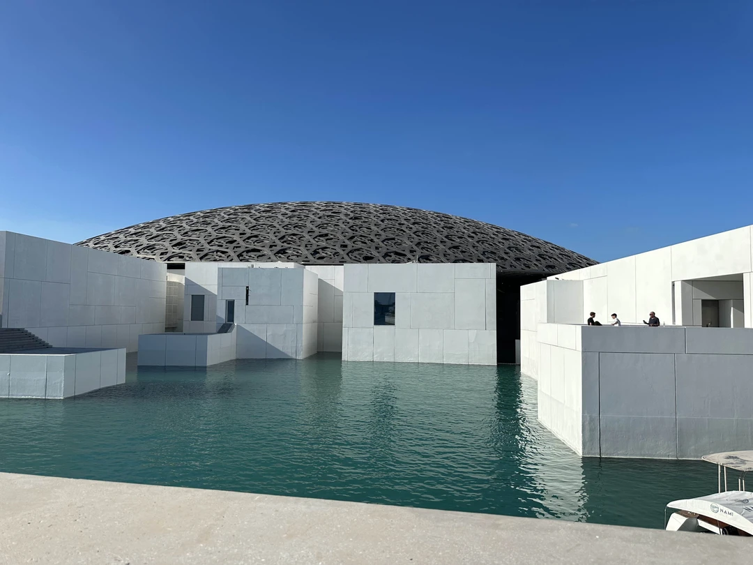 Благодарим Умара за организацию и Хасана за проведение интересной, насыщенной экскурсии. Хасан гибко выстроил маршрут под