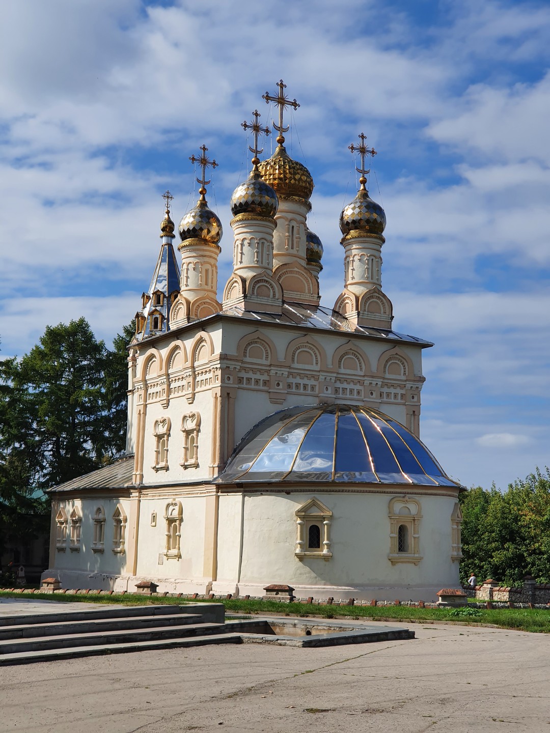 Спасибо Петру за то, что сделал знакомство с Рязанью таким приятным и интересным. Время прошло незаметно. Однозначно рекомендуем!