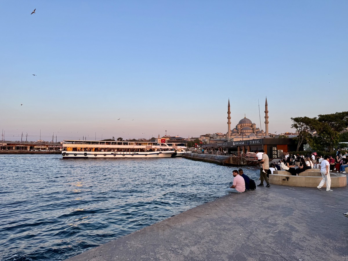 Комфортный трансфер с экскурсией по Стамбулу