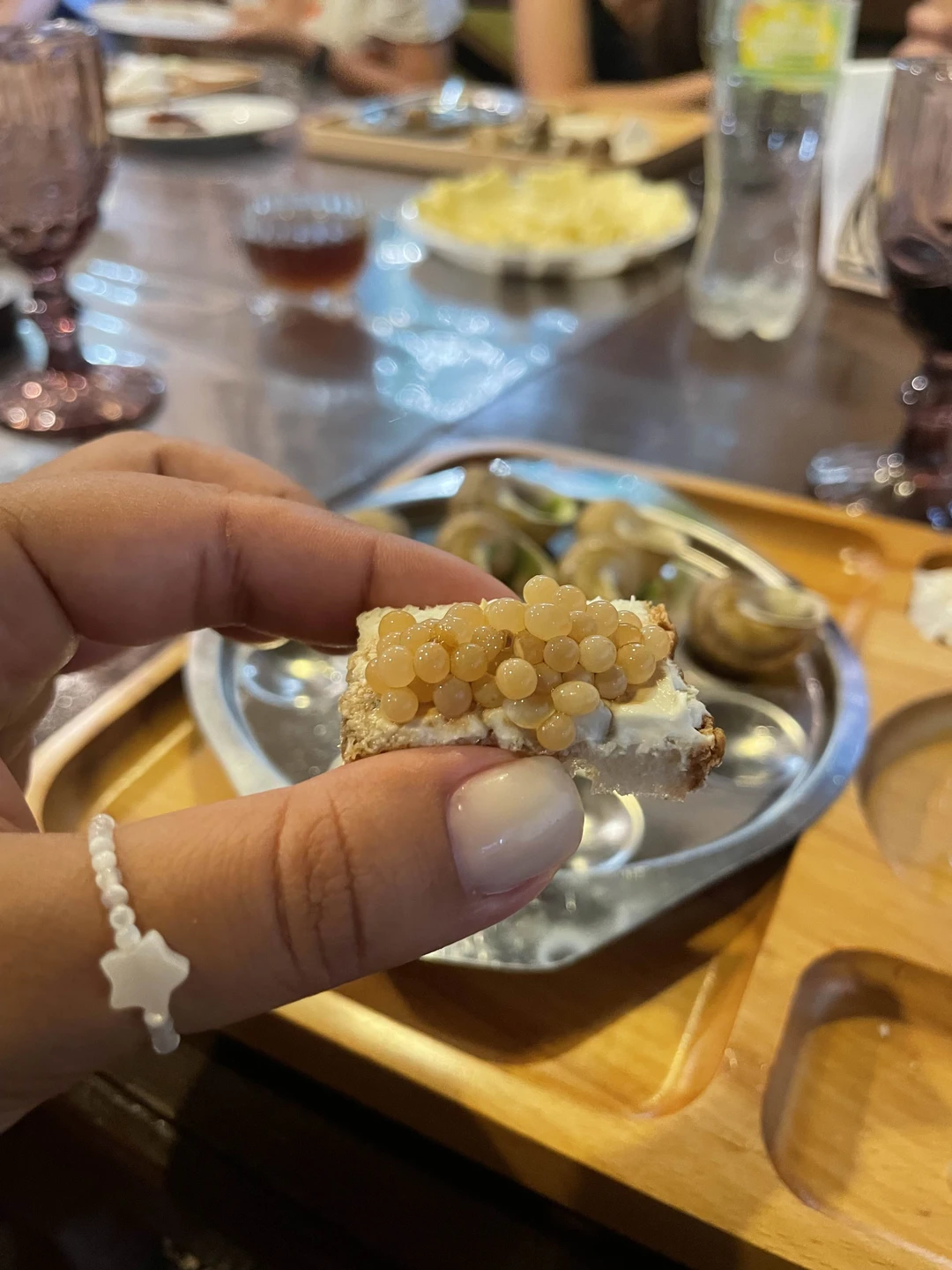 Очень понравилась экскурсия, организован трансфер, сопровождение от и до, вкуснейшая дегустация, рекомендую 🙌