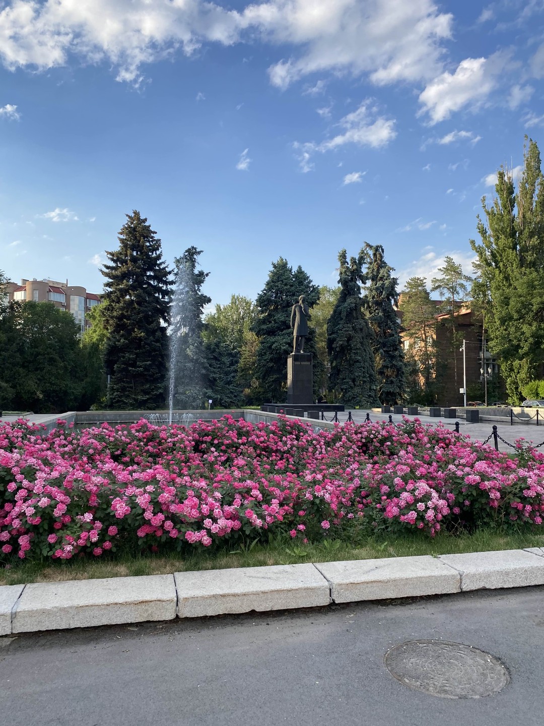 В Казахстане были первый раз. Компания из 4 человек. Алексей на отклик отреагировал сразу. За час