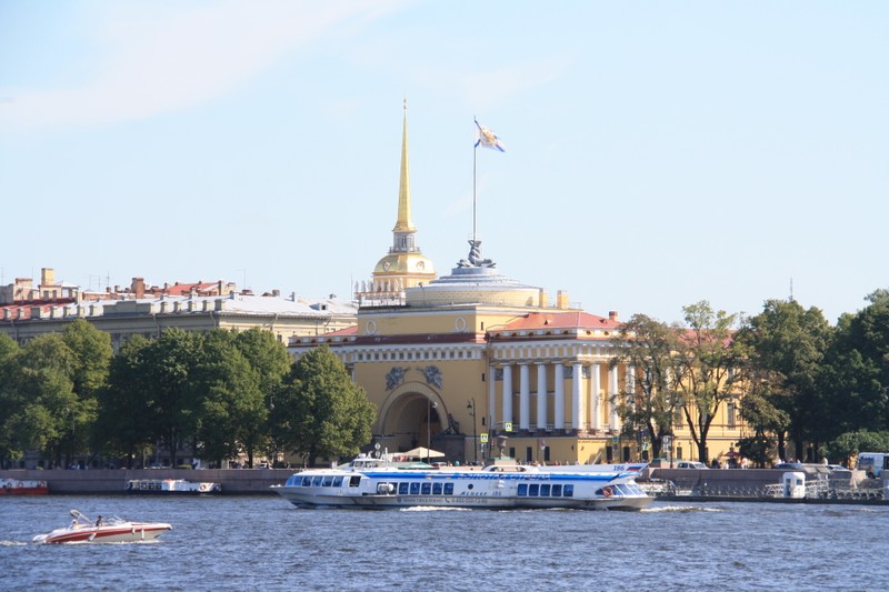 Фото к экскурсии Метеор из Петергофа