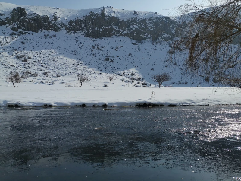 Мы посетили экскурсию вода живая и мертвая с Рузанной и Юрием нам очень понравилось!