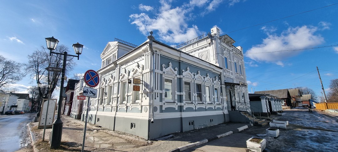 Хотим поблагодарить Светлану за прекрасную и познавательную экскурсию по старинном, милому городку под названием Городец. Хотим