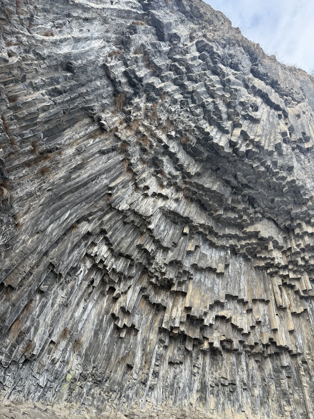 Огромная благодарность за такое первое потрясающее знакомство со страной, культурой и городом Ереван! Очень иноземно, содержательно