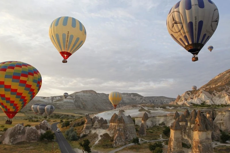 Из Антальи в Каппадокию на 2 дня с проживанием в пещерном отеле