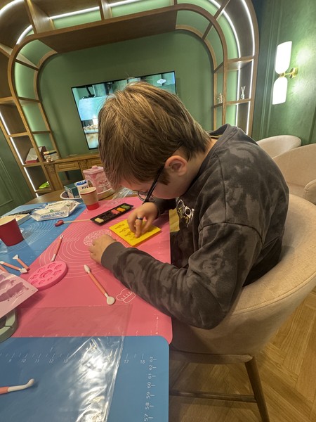 Очень вкусный мастер-класс, были с ребенком, было интересно всем, советую к посещению обязательно🫶марципановое капучино ммммм вкуснятина 🔥