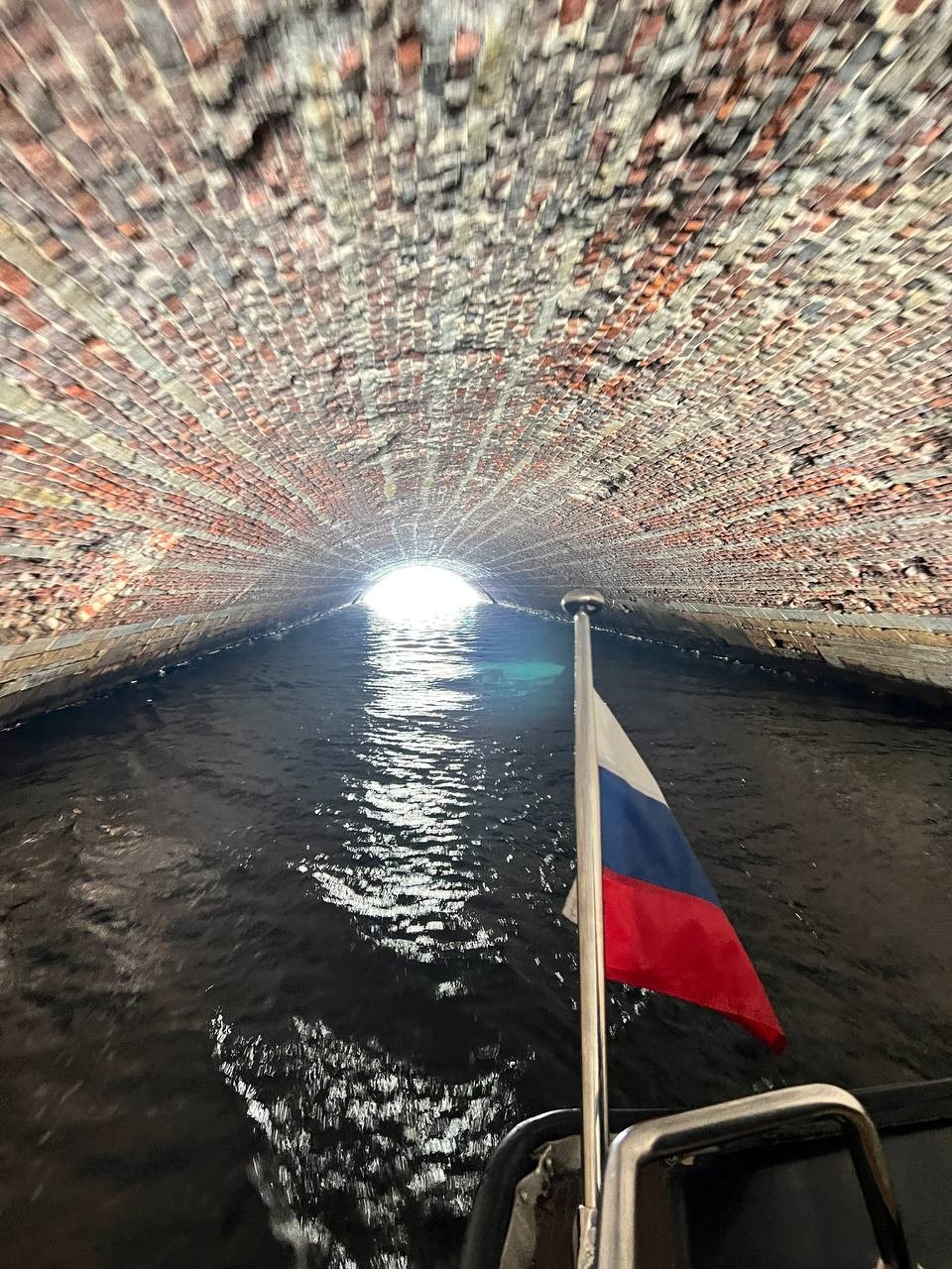 Прогулка на катере прошла отлично.