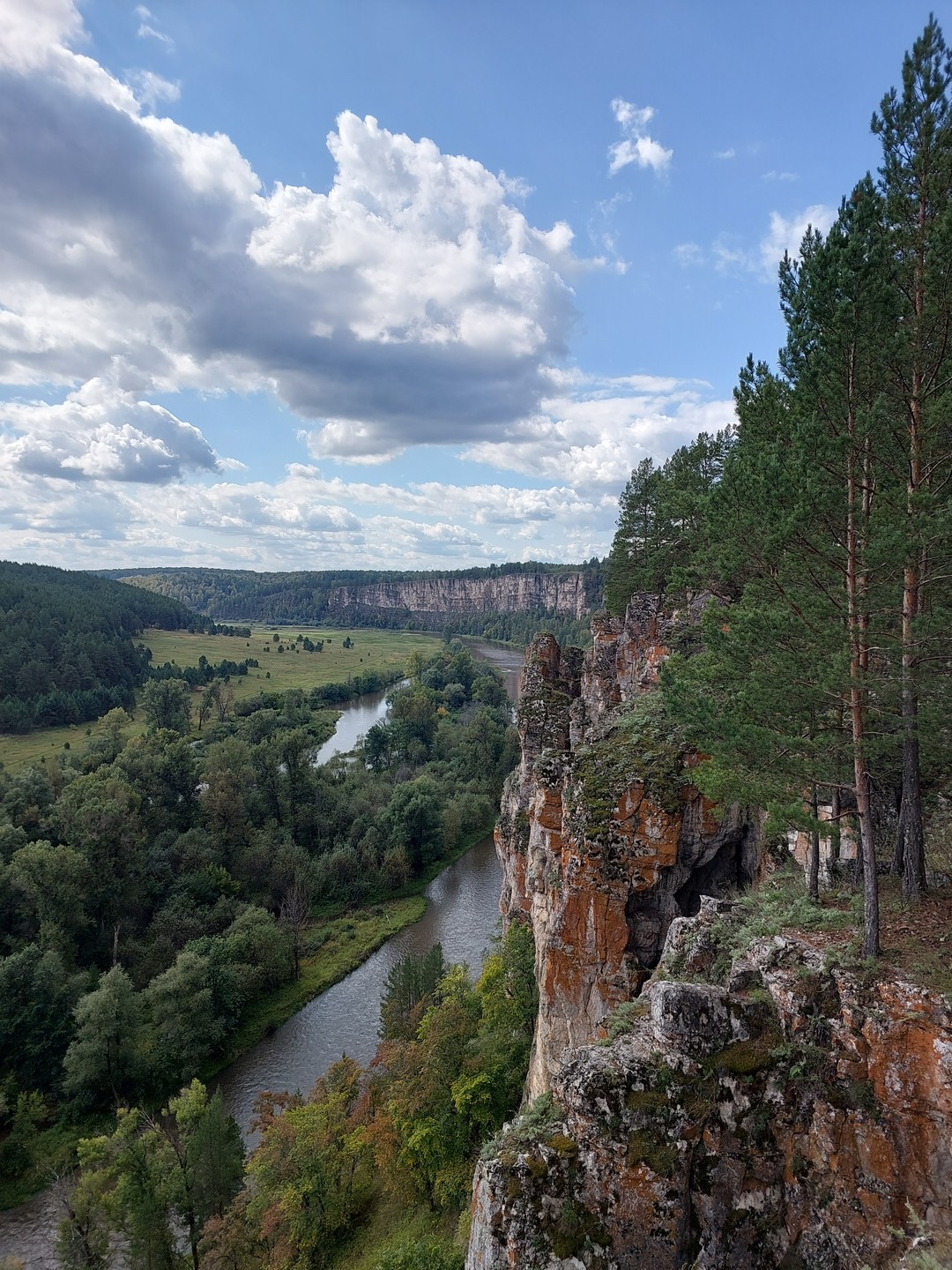 Замечательная экскурсия и замечательный гид! Айсылу сделала наш день очень интересным. Прекрасно знает историю Башкирии и