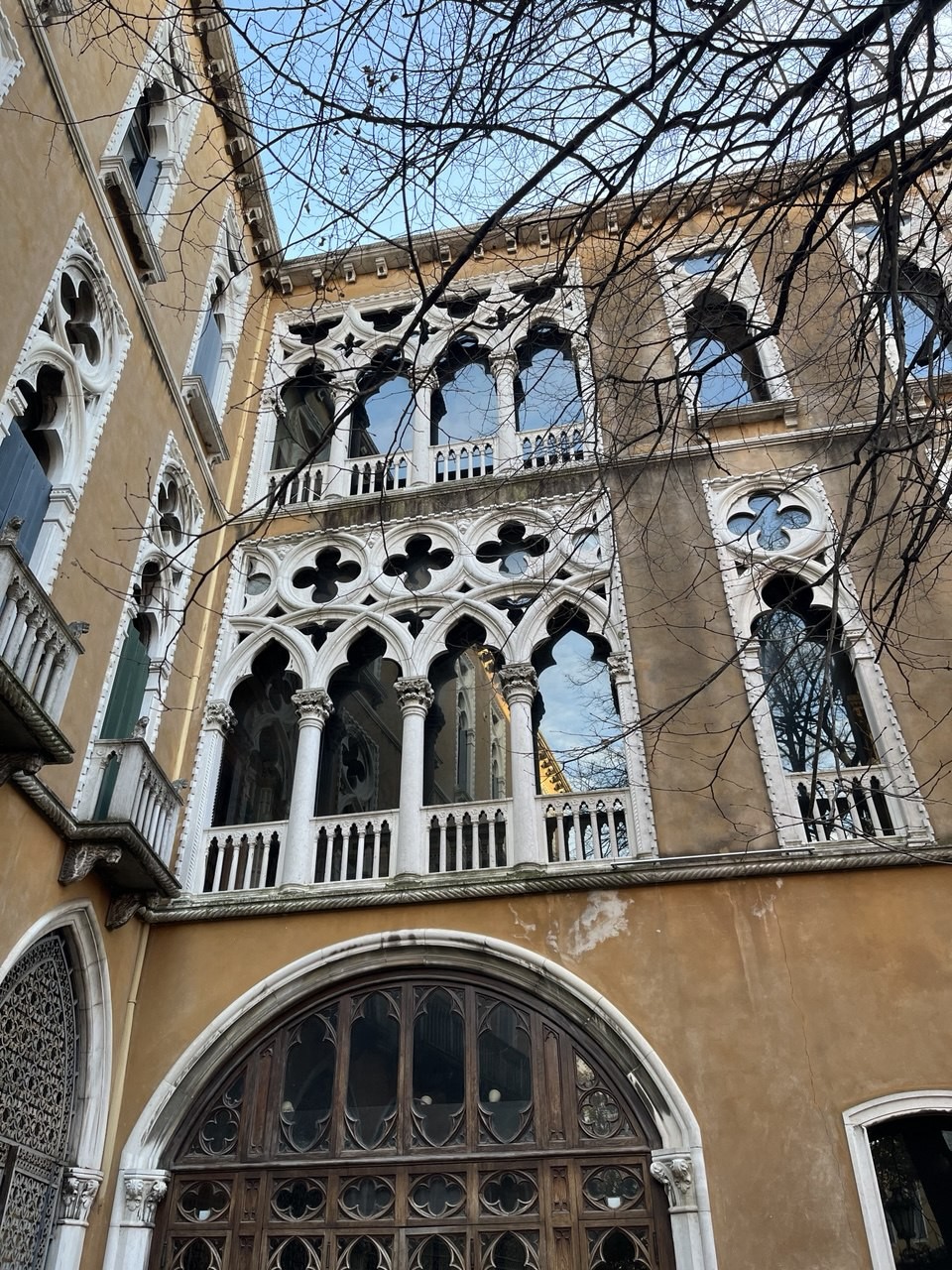 С огромной благодарностью Варваре за чудесно проведенное время в Венеции! Варвара отличная рассказчица, прекрасный гид, прекрасная