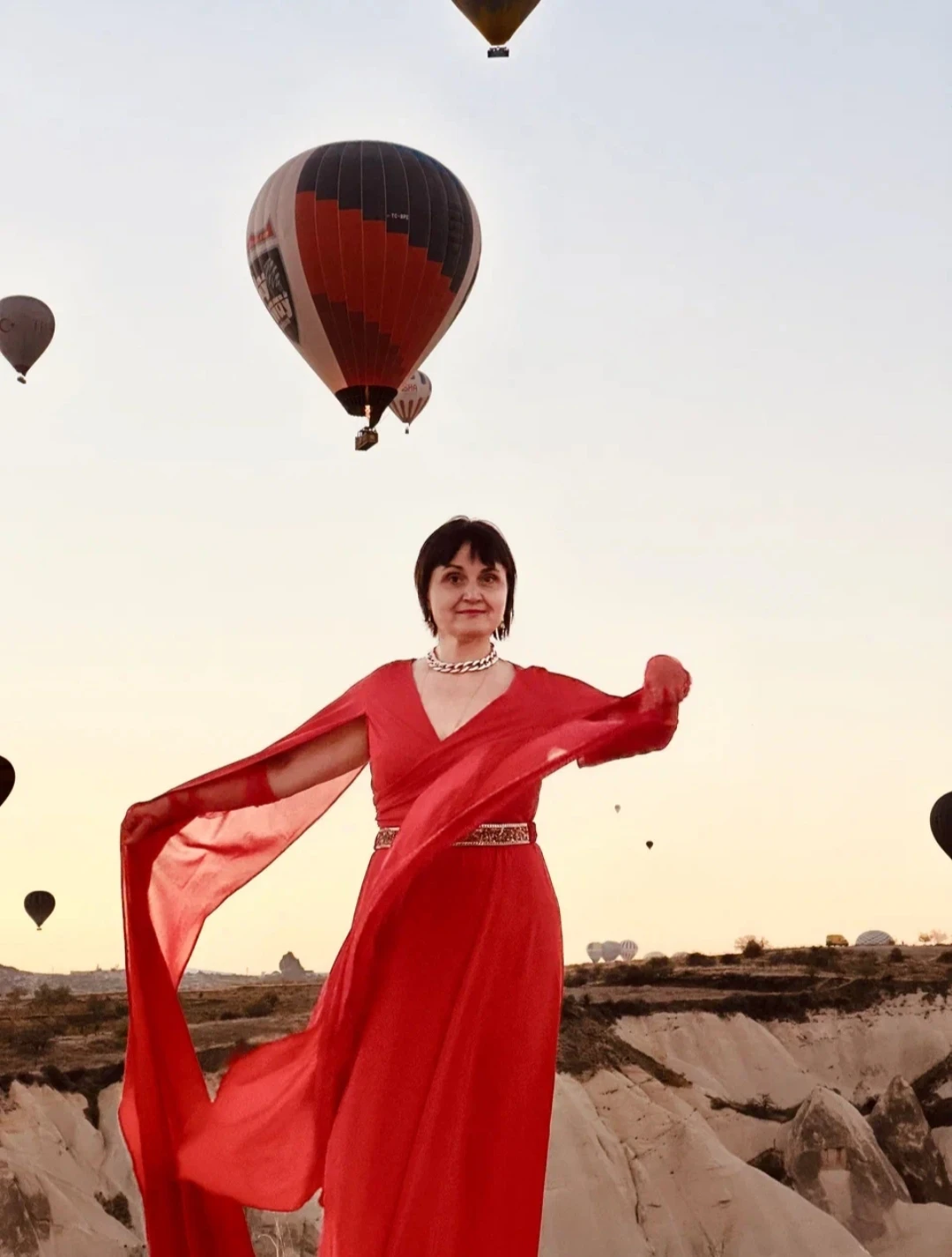 Мурат прекрасный экскурсовод, всё было организовано на высшем уровне, спасибо ему ооогомное, я счастлива!!! Ещё и прекрасная фотосессия получилась!!!