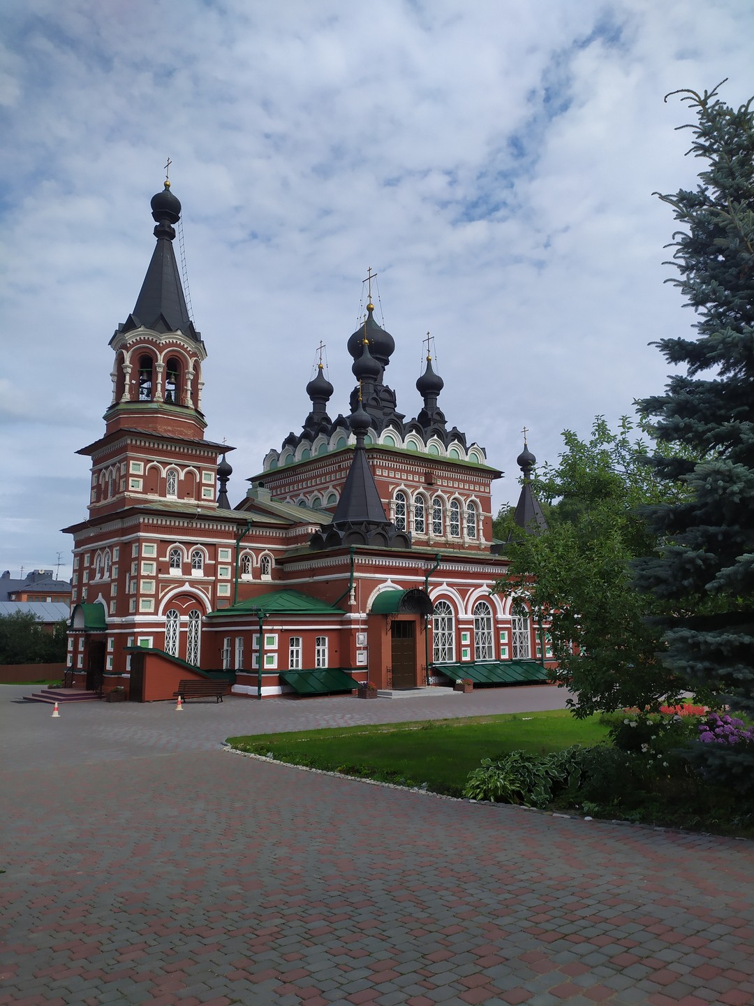 Влюбиться в Киров за 2 часа (Марина)