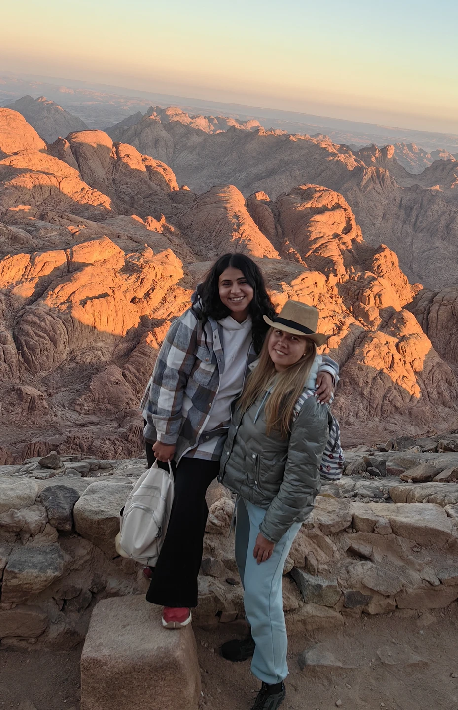 Уже не в первый раз заказываю экскурсии у Валида и как всегда все на высшем уровне!!!