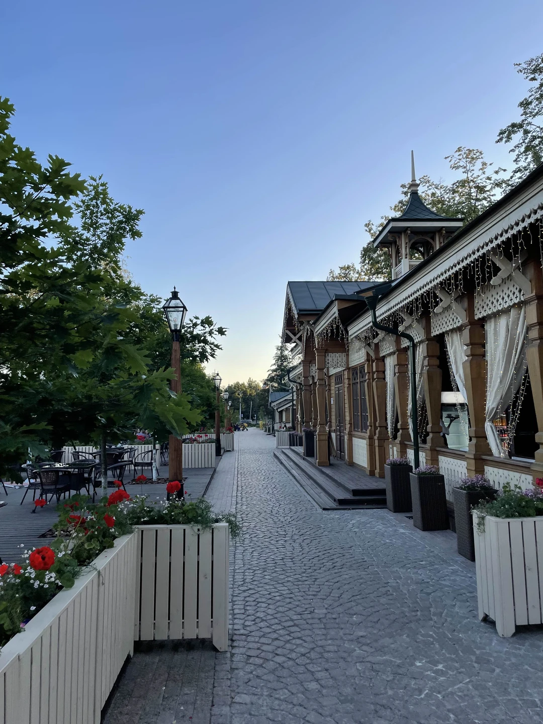 Лучшая экскурсия! Уже рекомендую всем друзьям! Нам было очень красиво и интересно! Спасибо за внимательное отношение к нам!