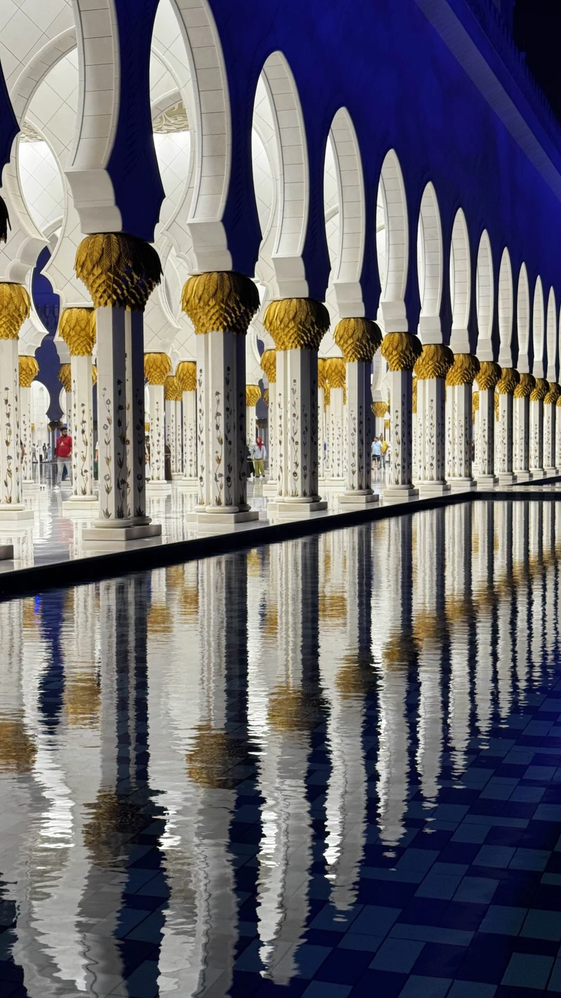 Было супер. Спасибо Шохе за прекрасную экскурсию! Все было понятно, красиво, удобно! Очень рекомендуем экскурсию к посещению!