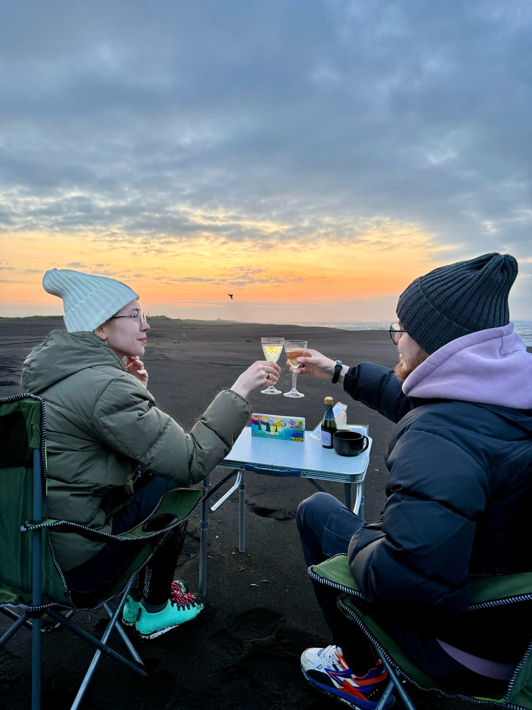 Хотим поделиться своими впечатлениями от экскурсии на Халактырский пляж, где мы с мужем встретили рассвет!