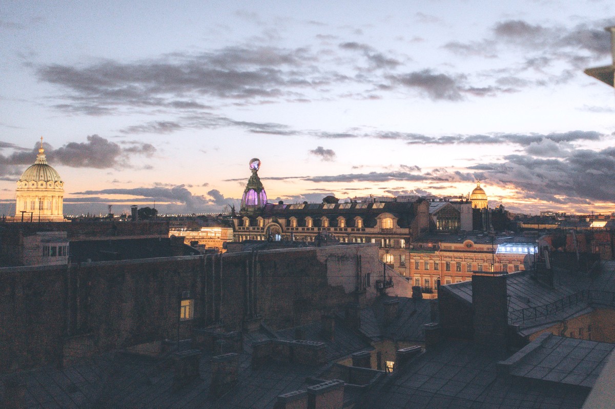 Пируэты Петербурга: погулять по центру и подняться крышу (9/11)