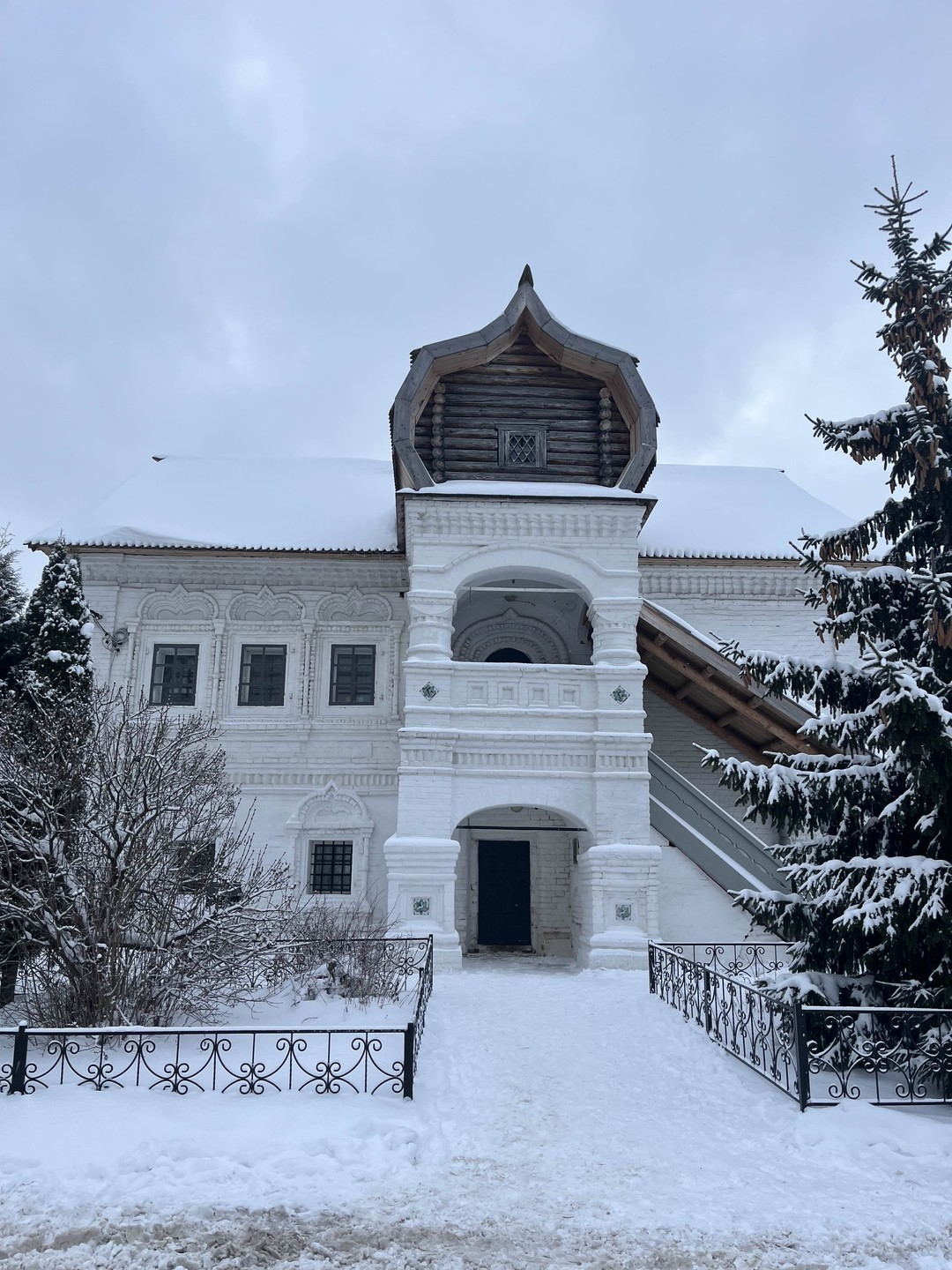 Купеческий Нижний Новгород на автобусе и пешком (Артем)