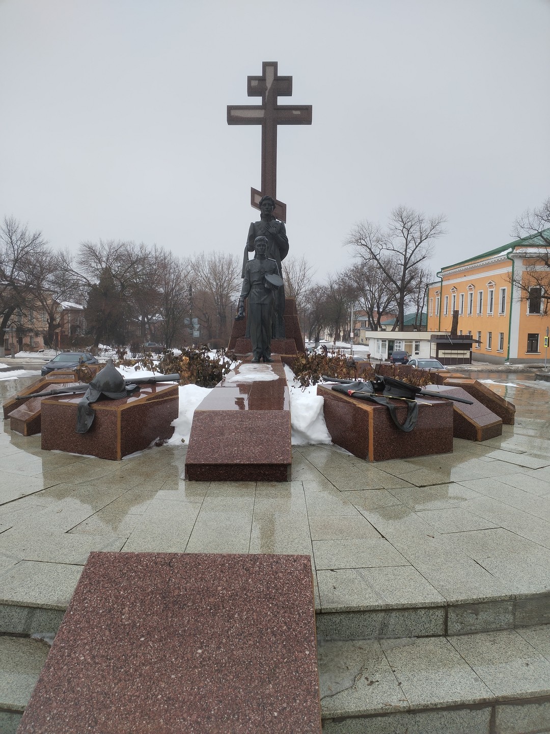 Экскурсия очень понравилась: интересное повествование гида Александра, его знания, вовлечённость в историю города, донского казачества и