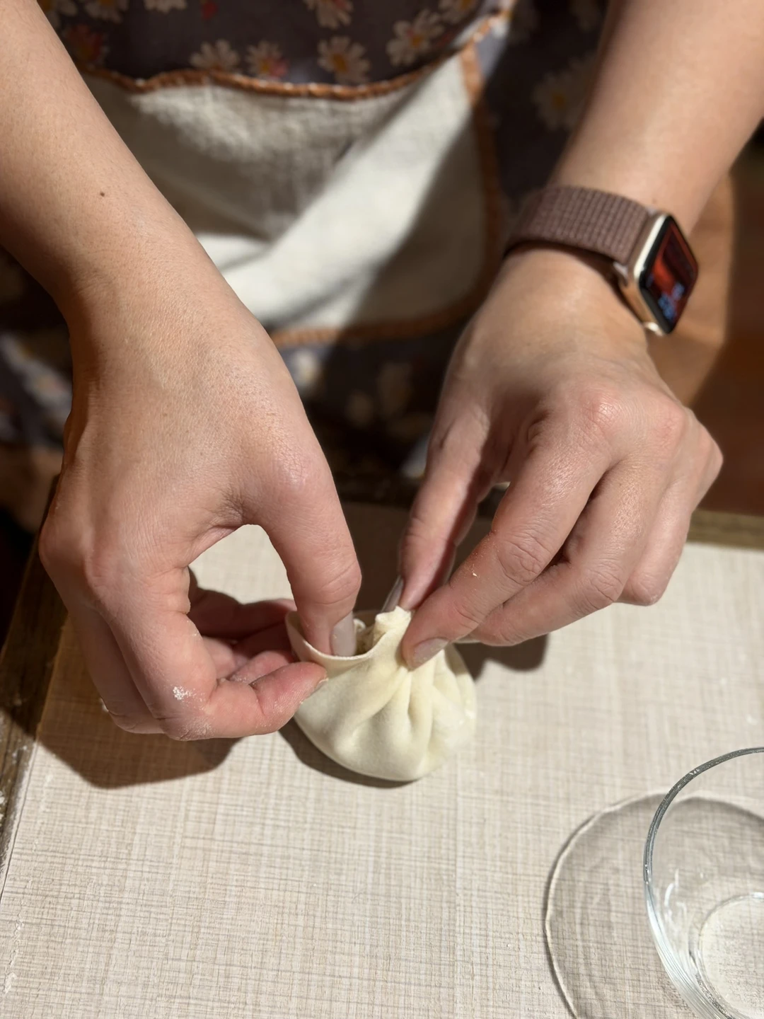 Каролина смогла не только организовать вкусное и яркое мероприятие, задействовав с одинаковым интересом как детей, так