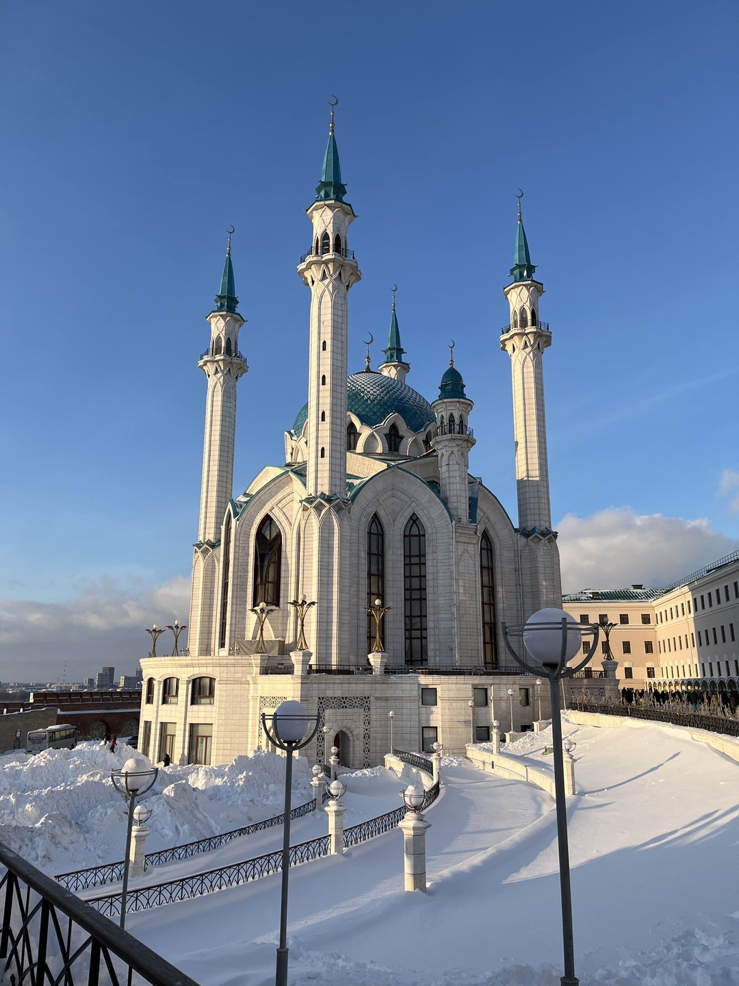 Огромное спасибо гиду Аделия за экскурсию, очень интересно, душевно с вниманием к нашим просьбам и желания!