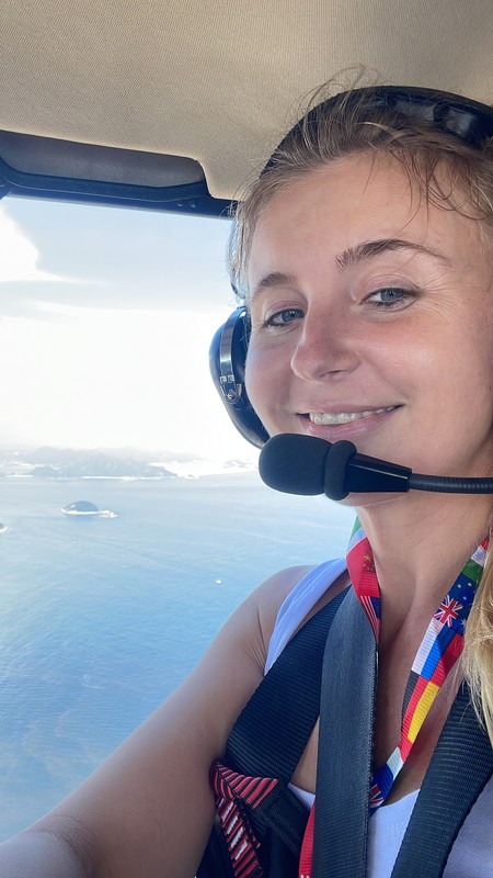 Над Рио-де-Жанейро - на вертолёте без дверей