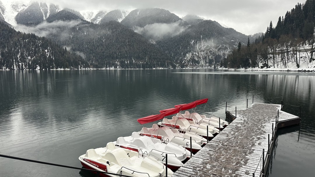 Программа насыщенная, локации интересные. Очень порадовала отреставрированная и запущенная жд станция. Стильно! И арки у климатического