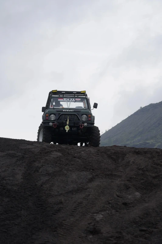 На джипах к вулкану Батур