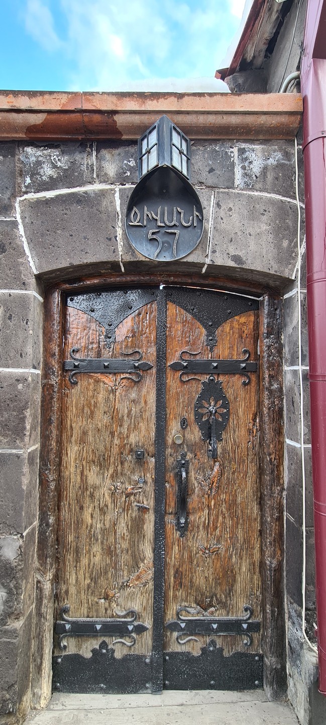 Посетила отличную экскурсию в Гюмри. Несмотря на то, что я была одна, экскурсия состоялась, за что