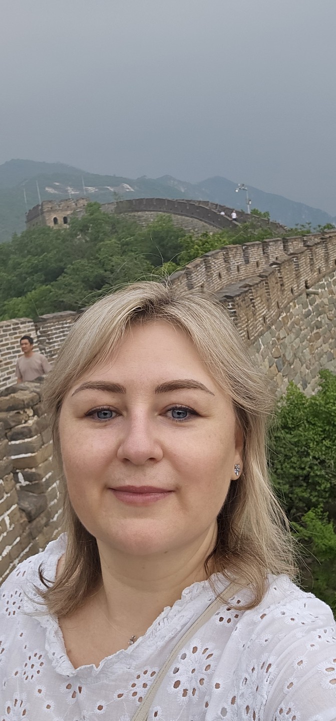 Были в Пекине на экскурсии на Великую Китайскую стену вместе с Алексеем. Все очень понравилось. Алексей